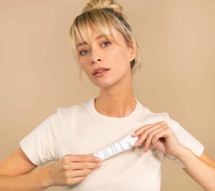 Noreva_Produit_AlphaKM_Emulsiondejour_Carroussel3_1512x1340