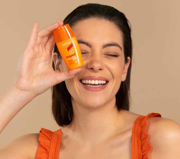 Noreva_Produit_Bergasol_CremeFluidePocketSPF50_Carroussel2_1512x1340