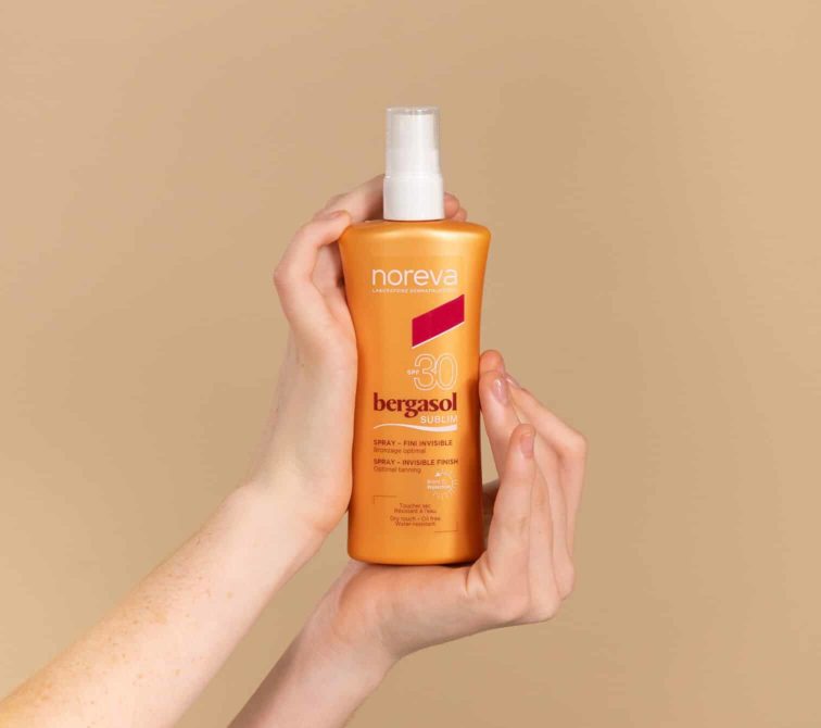 Noreva_Produit_Bergasol_SpraySPF30_Carroussel3_1512x1340